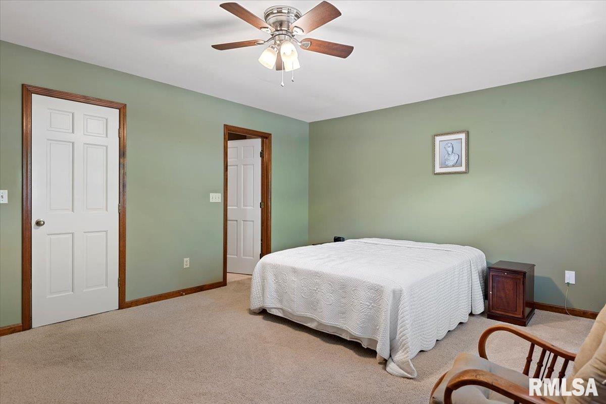2104 Sunstone Court Springfield, IL 62704 - Photo 19 of 38 Gallery Image 19