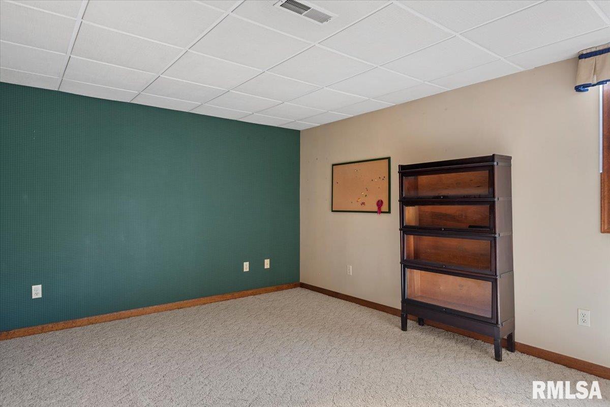 2104 Sunstone Court Springfield, IL 62704 - Photo 30 of 38 Gallery Image 30