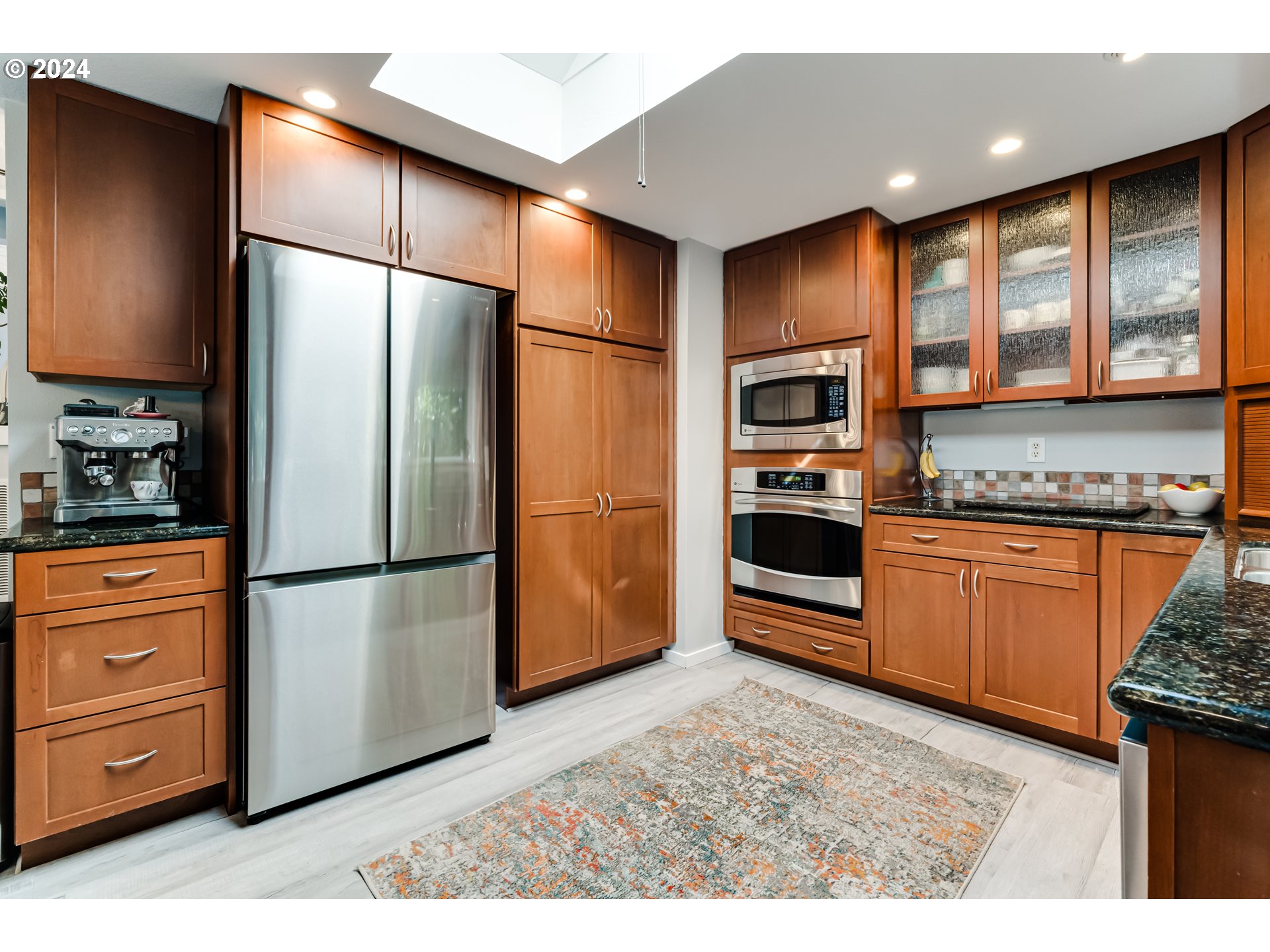 3085 Kincaid Street Eugene, OR 97405 - Photo 13 of 47 Kitchen
