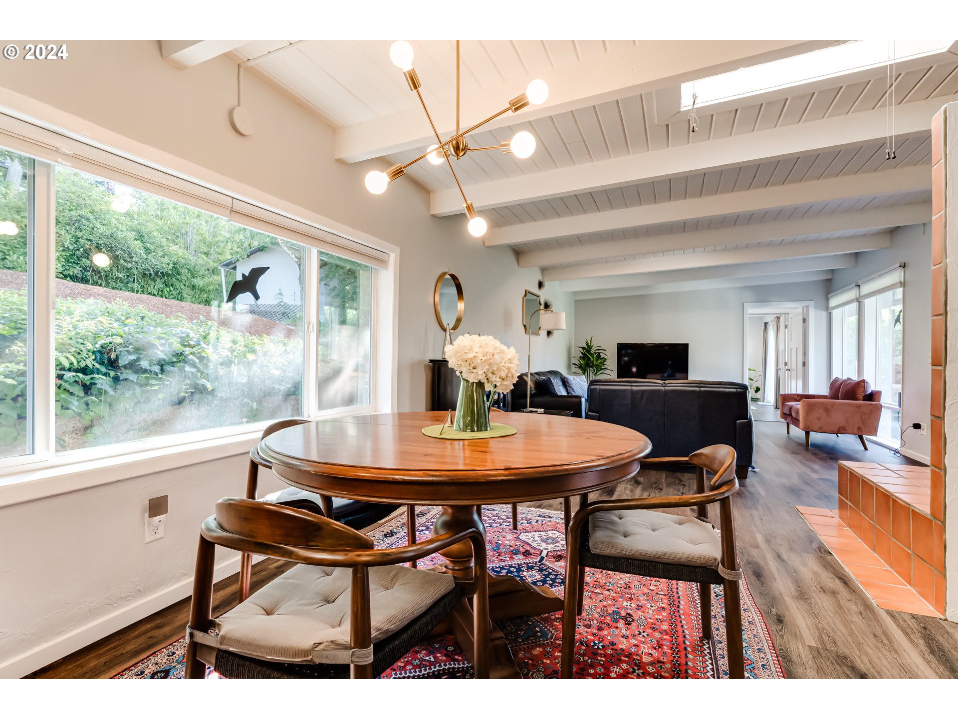 3085 Kincaid Street Eugene, OR 97405 - Photo 17 of 47 Dining Area