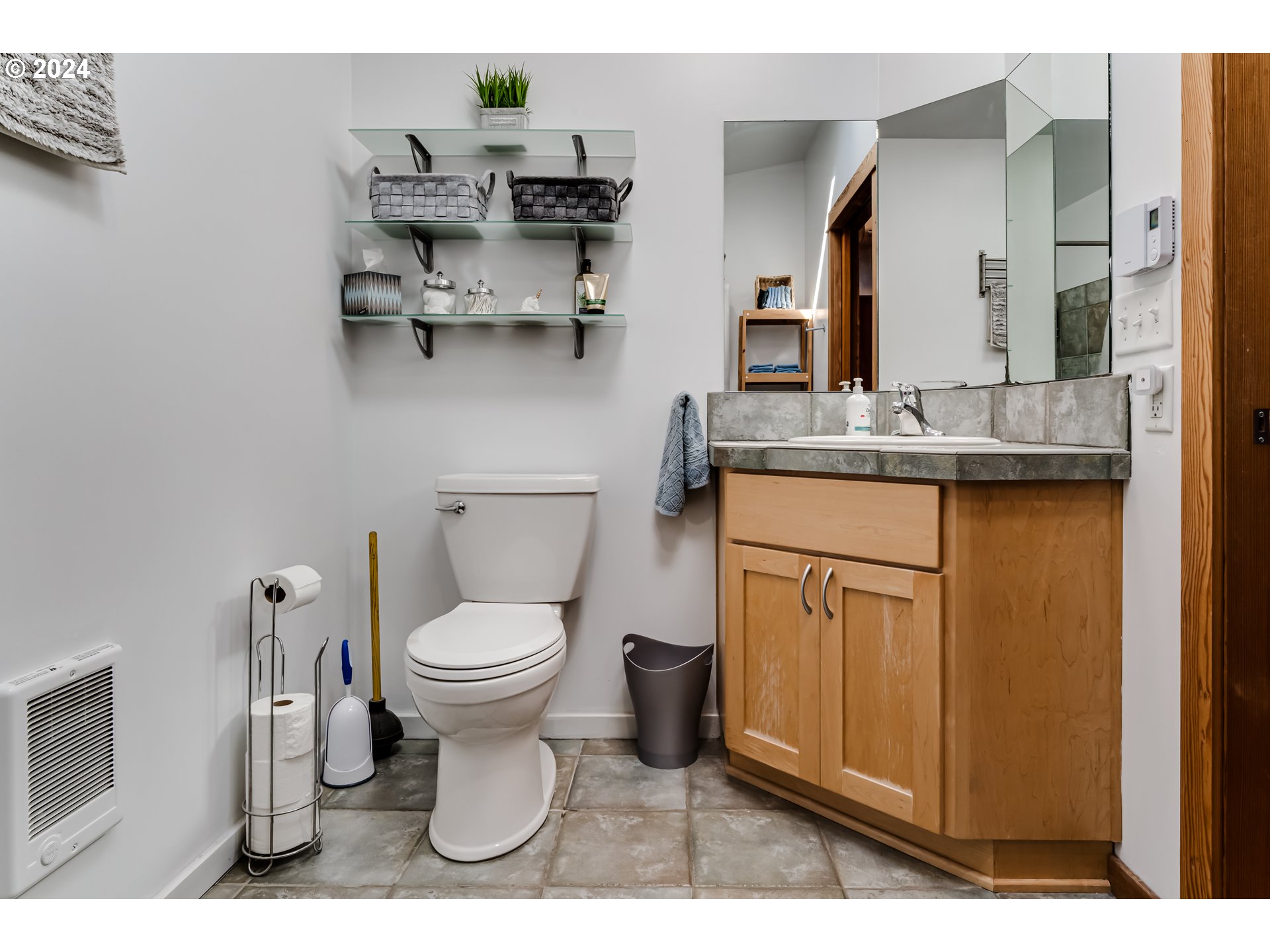 3085 Kincaid Street Eugene, OR 97405 - Photo 42 of 47 Accessory Dwelling Unit