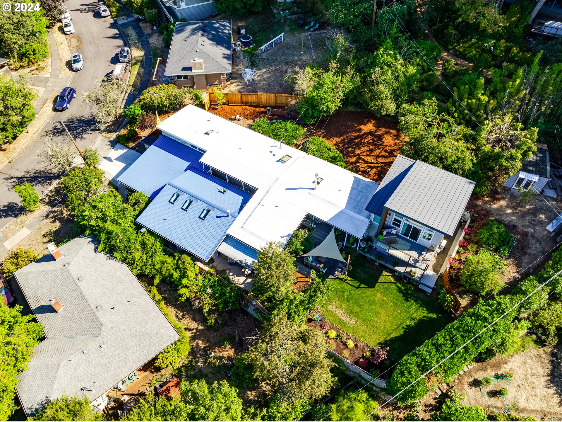 3085 Kincaid Street Eugene, OR 97405 - Photo 46 of 47