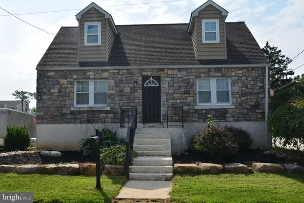 $375,000 | 26 South Barry Avenue, Norristown, PA 19403