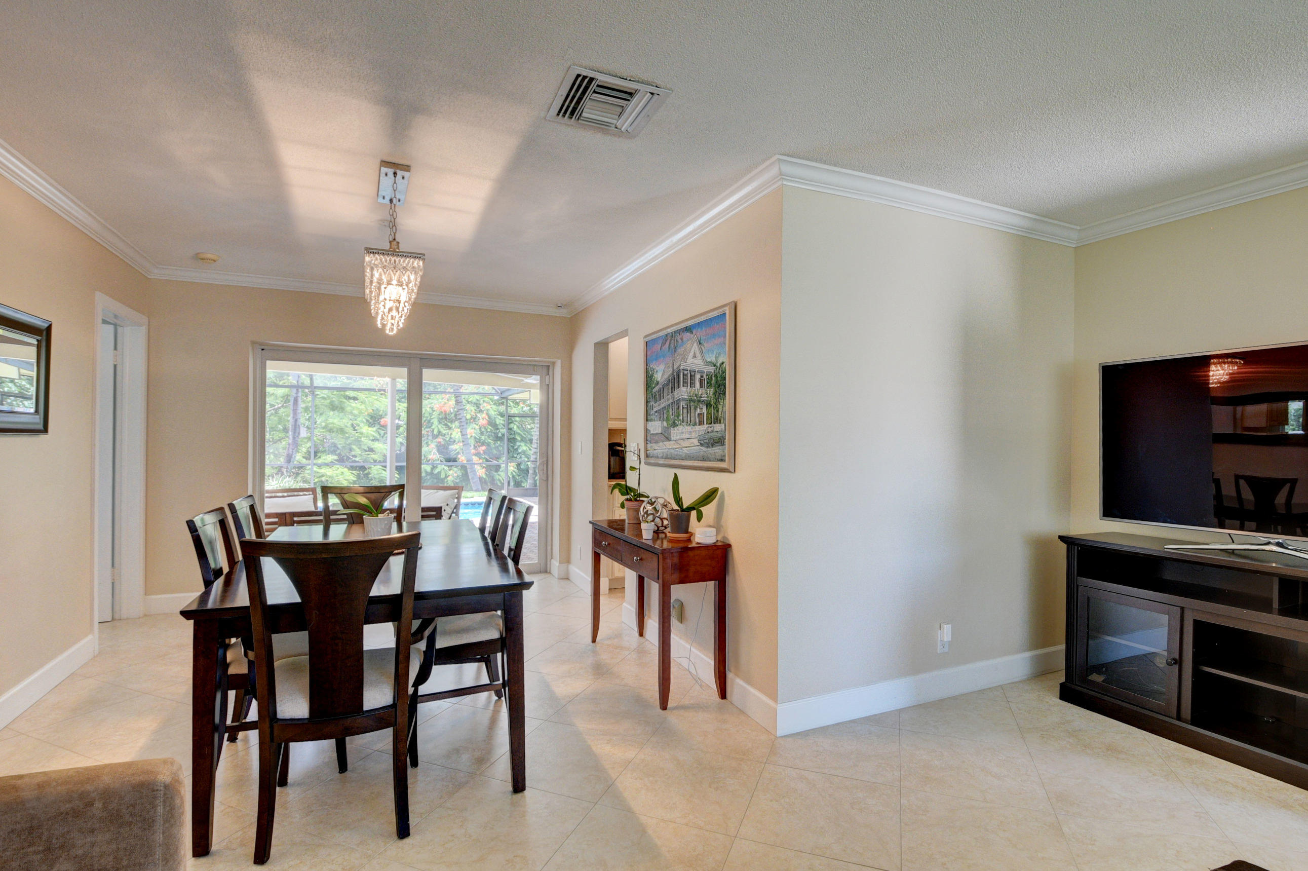 617 Northwest 10th Court Boca Raton, FL 33486 - Photo 7 of 54 Dining Room