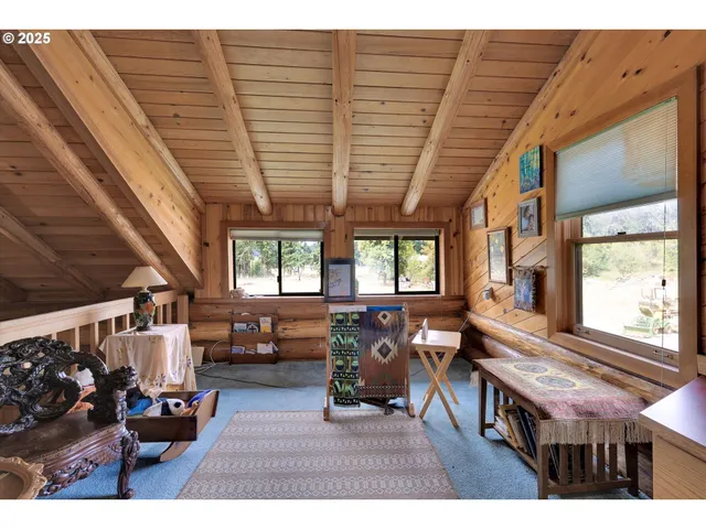 $1,300,000 | Undisclosed Address, Scotts Mills, OR 97375