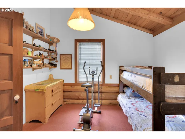 $1,300,000 | Undisclosed Address, Scotts Mills, OR 97375