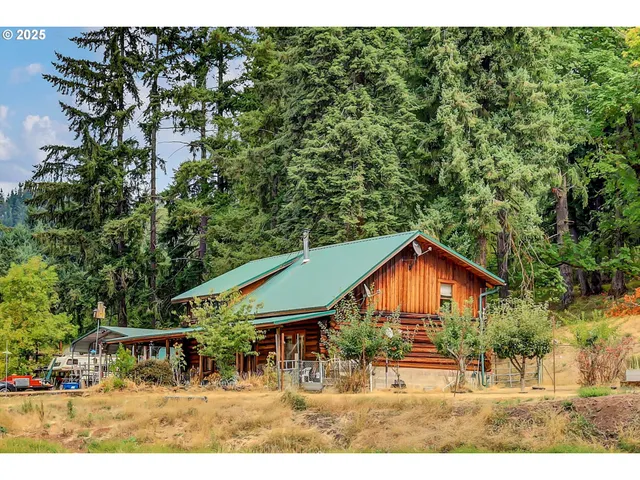 $1,300,000 | Undisclosed Address, Scotts Mills, OR 97375
