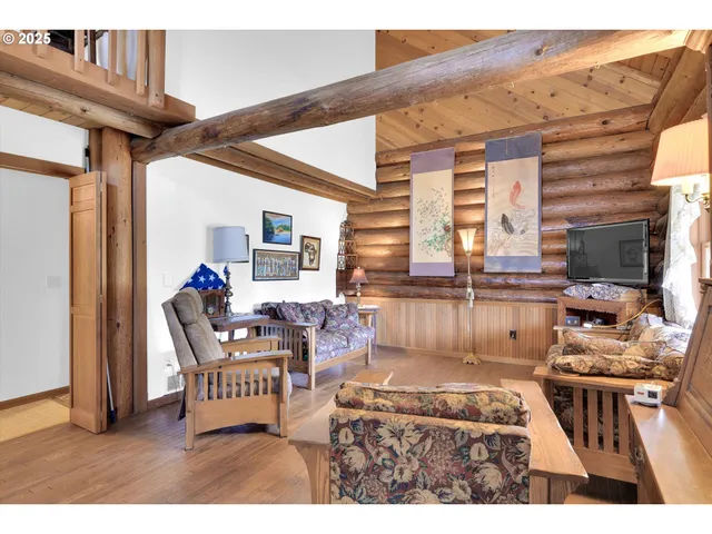 $1,300,000 | Undisclosed Address, Scotts Mills, OR 97375