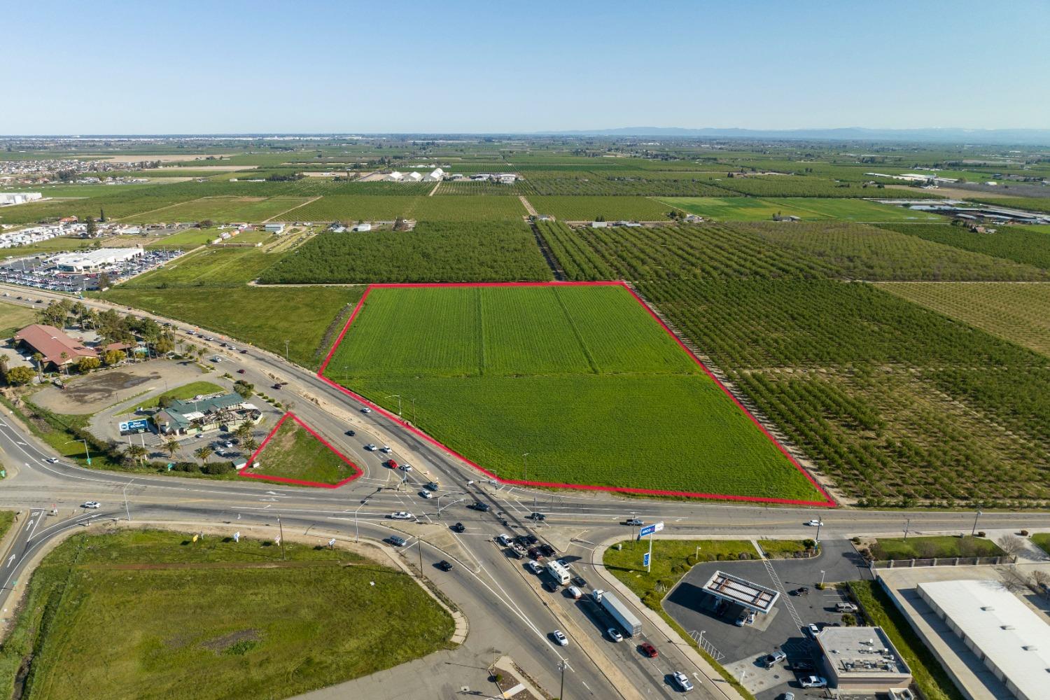 99 Golden State Highway Turlock, CA 95382 - Photo 4 of 9