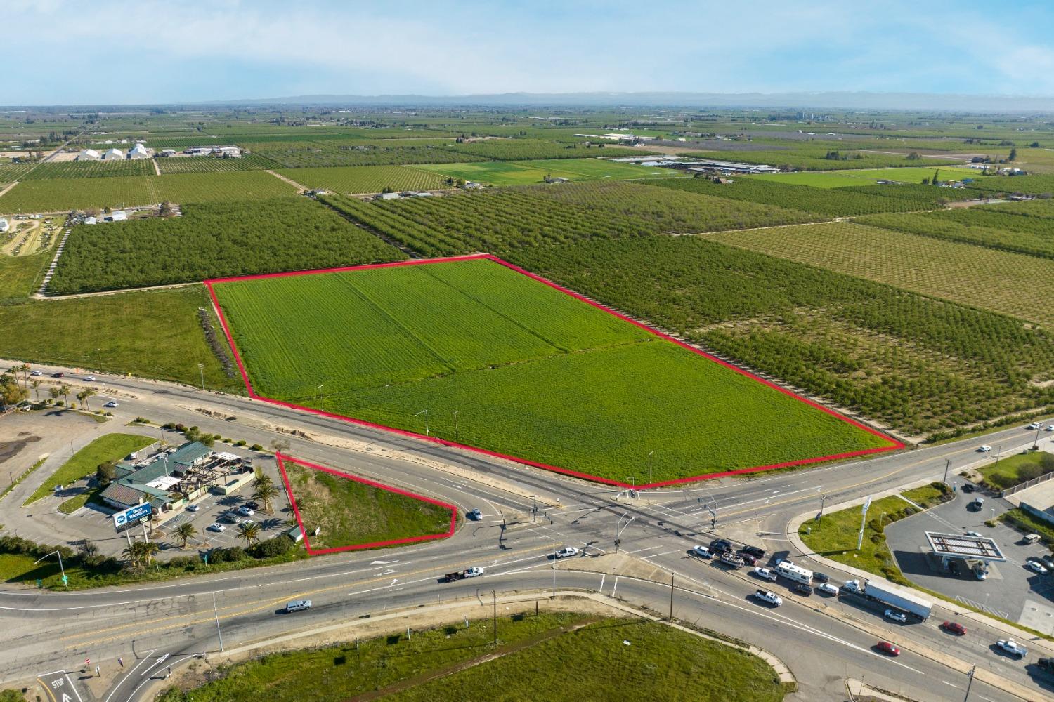 99 Golden State Highway Turlock, CA 95382 - Photo 5 of 9