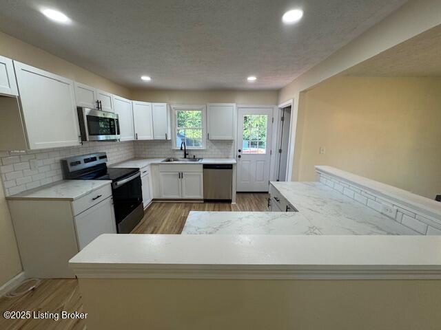 9706 Fairground Road Louisville, KY 40291 - Photo 5 of 37 5