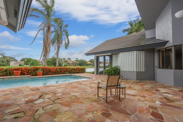 a view of a lake with houses