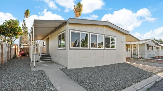 $195,000 | 2505 Foothill Boulevard, Unit 122, San Bernardino, CA 92410