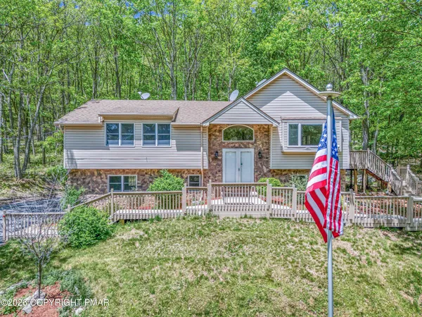 $379,900 | 171 Foothill Boulevard, Effort, PA 18330
