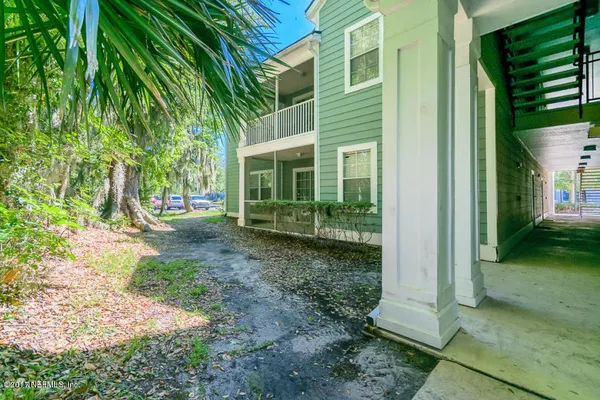 $1,670 | 8550 Touchton Road, Unit 1212, Jacksonville, FL 32216