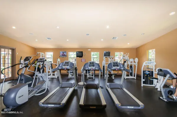 $1,670 | 8550 Touchton Road, Unit 1212, Jacksonville, FL 32216