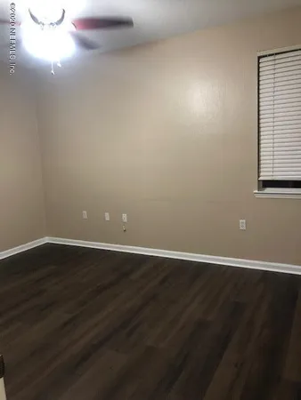 $1,670 | 8550 Touchton Road, Unit 1212, Jacksonville, FL 32216