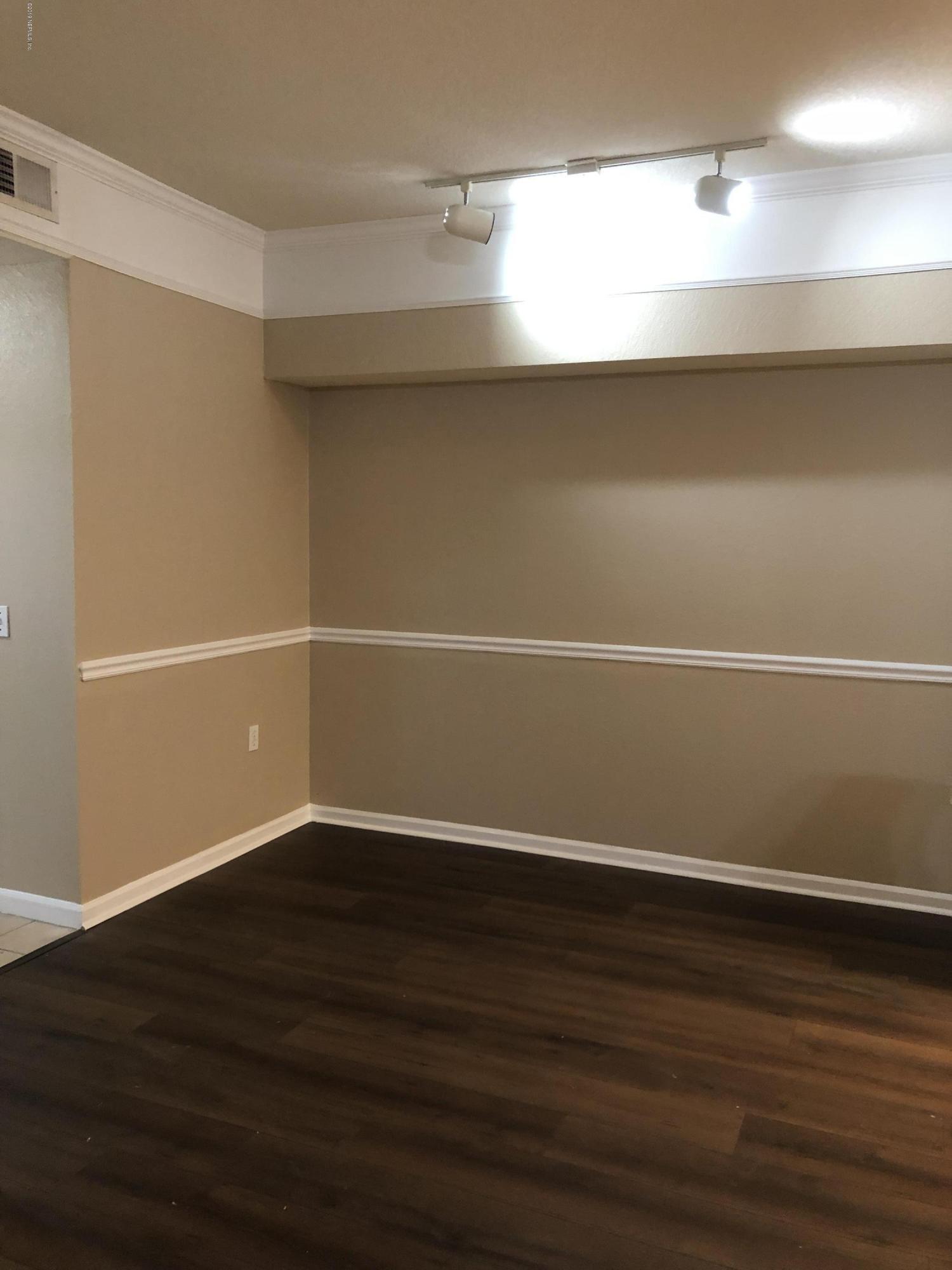 8550 Touchton Road, Unit 1212 Jacksonville, FL 32216 - Photo 9 of 34 IMG_3388