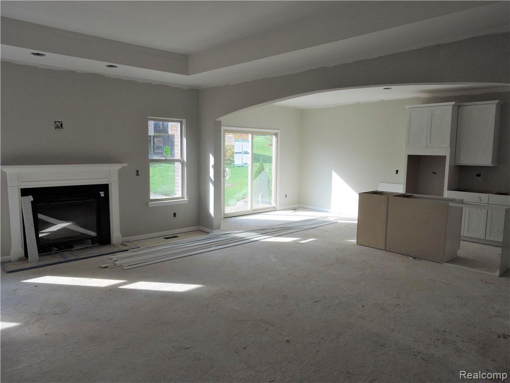 5481 Woodfall Road Clarkston, MI 48348 - Photo 11 of 37