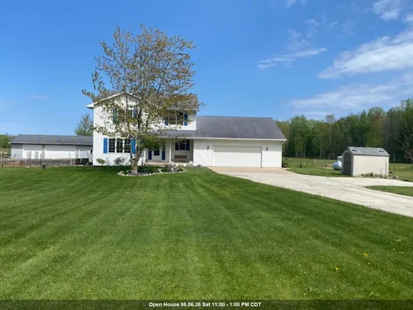 $559,000 | 4894 Sandburr Trail, Suamico, WI 54173