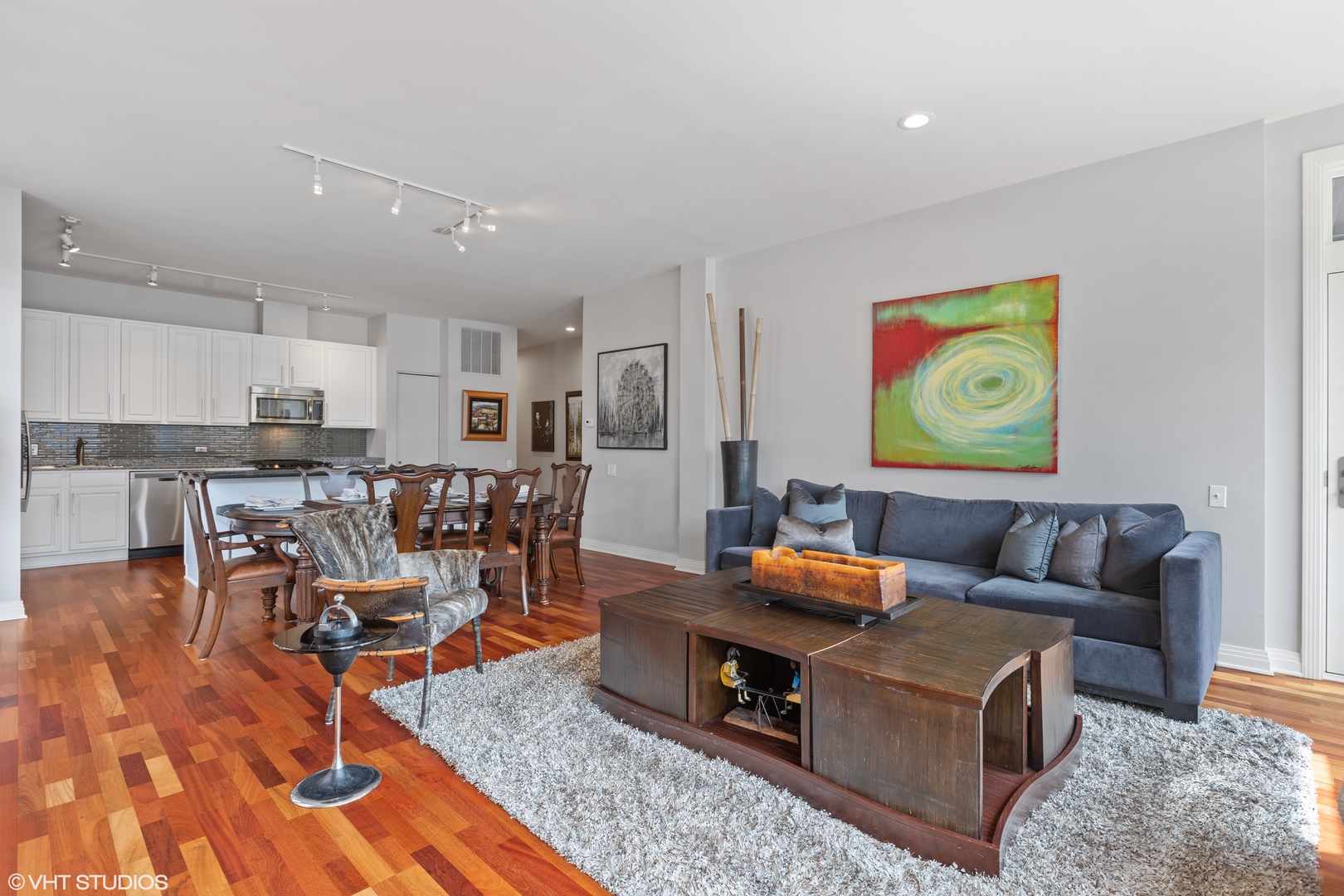 330 North Clinton Street, Unit 508 Chicago, IL 60661 - Photo 5 of 23