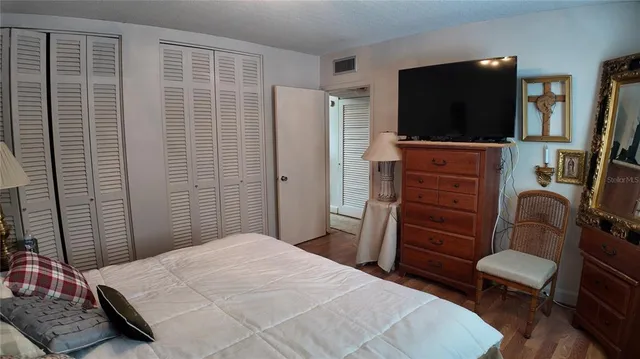 $115,000 | 1600 West Lake Parker Drive, Unit B23, Lakeland, FL 33805