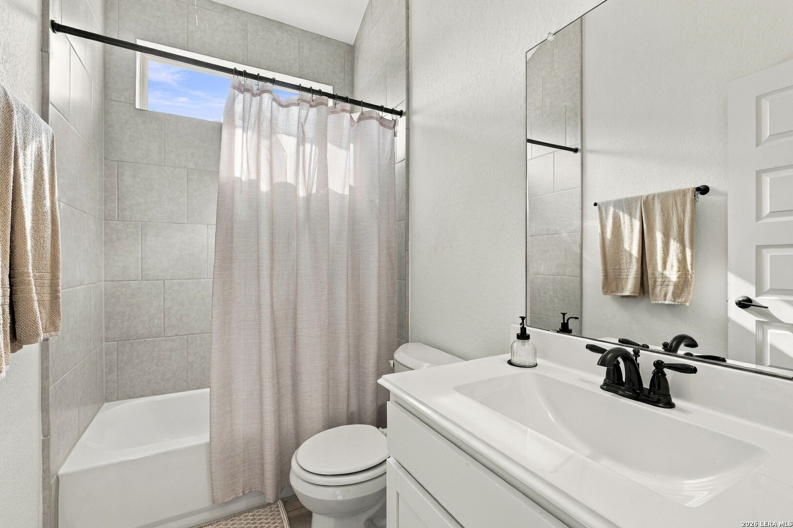 8735 Gate Forest Fair Oaks Ranch, TX 78015 - Photo 25 of 40 Gallery Image 25