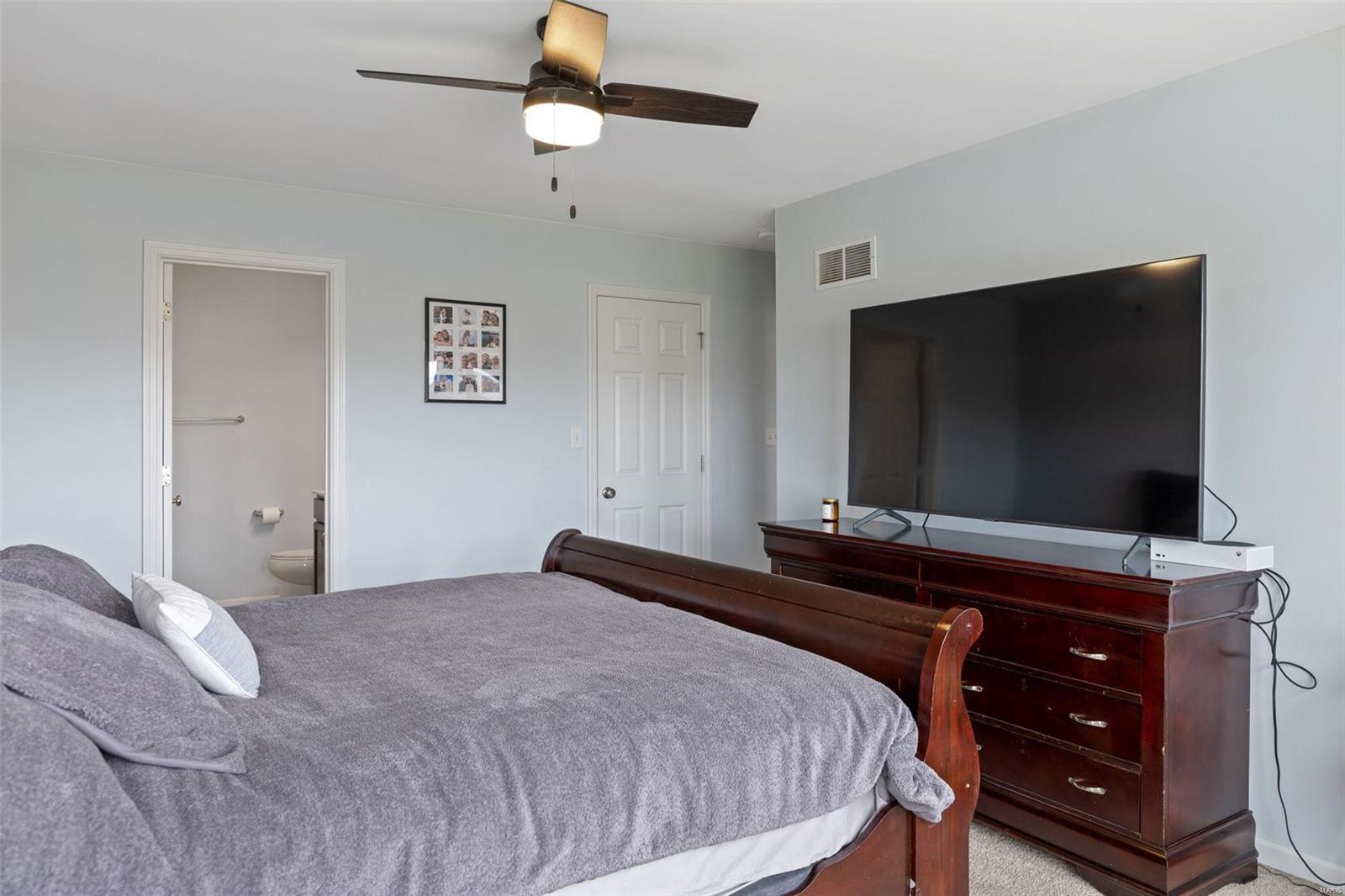 5377 Trailhead Court Eureka, MO 63025 - Photo 17 of 45