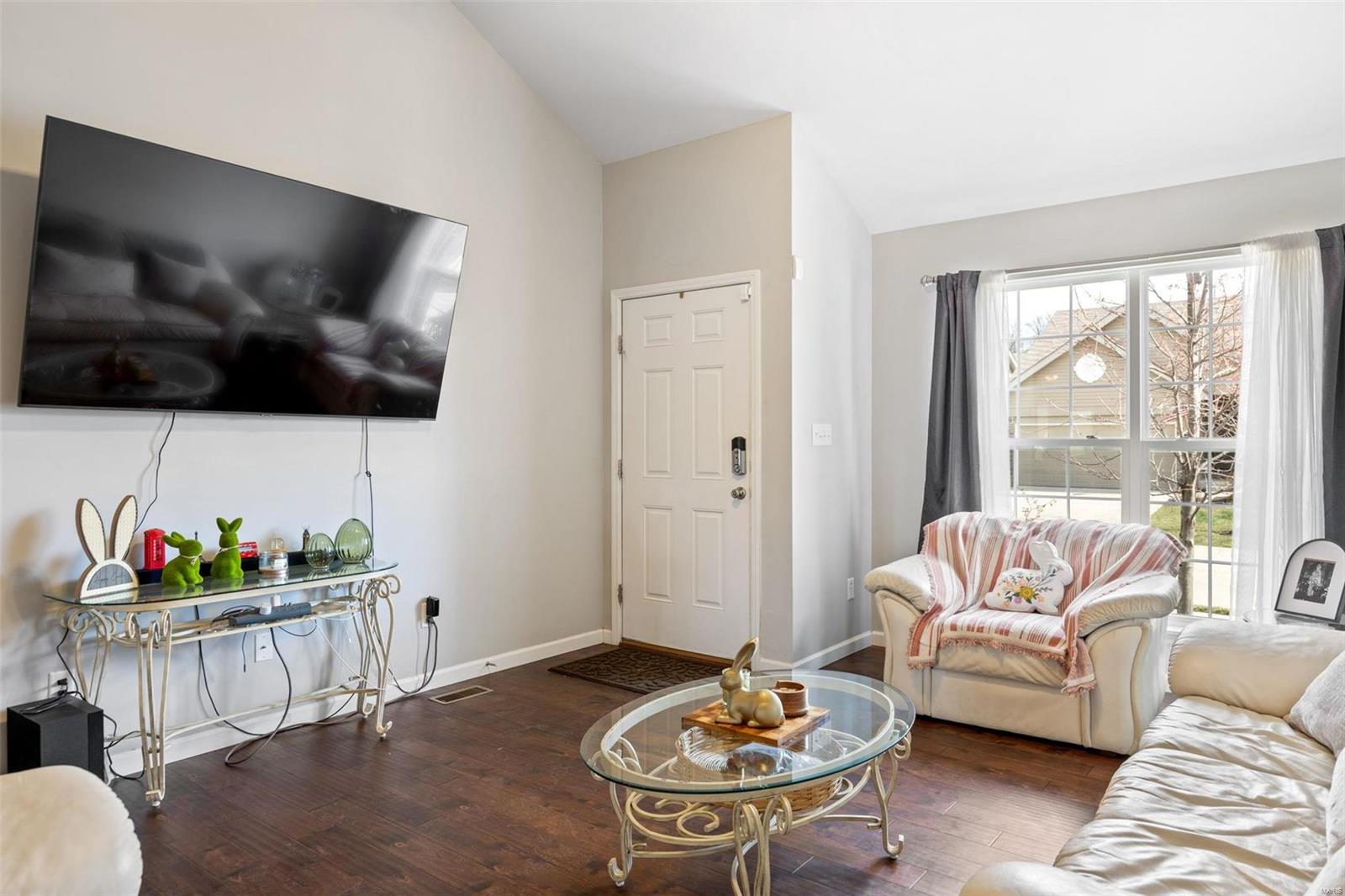 5377 Trailhead Court Eureka, MO 63025 - Photo 5 of 45