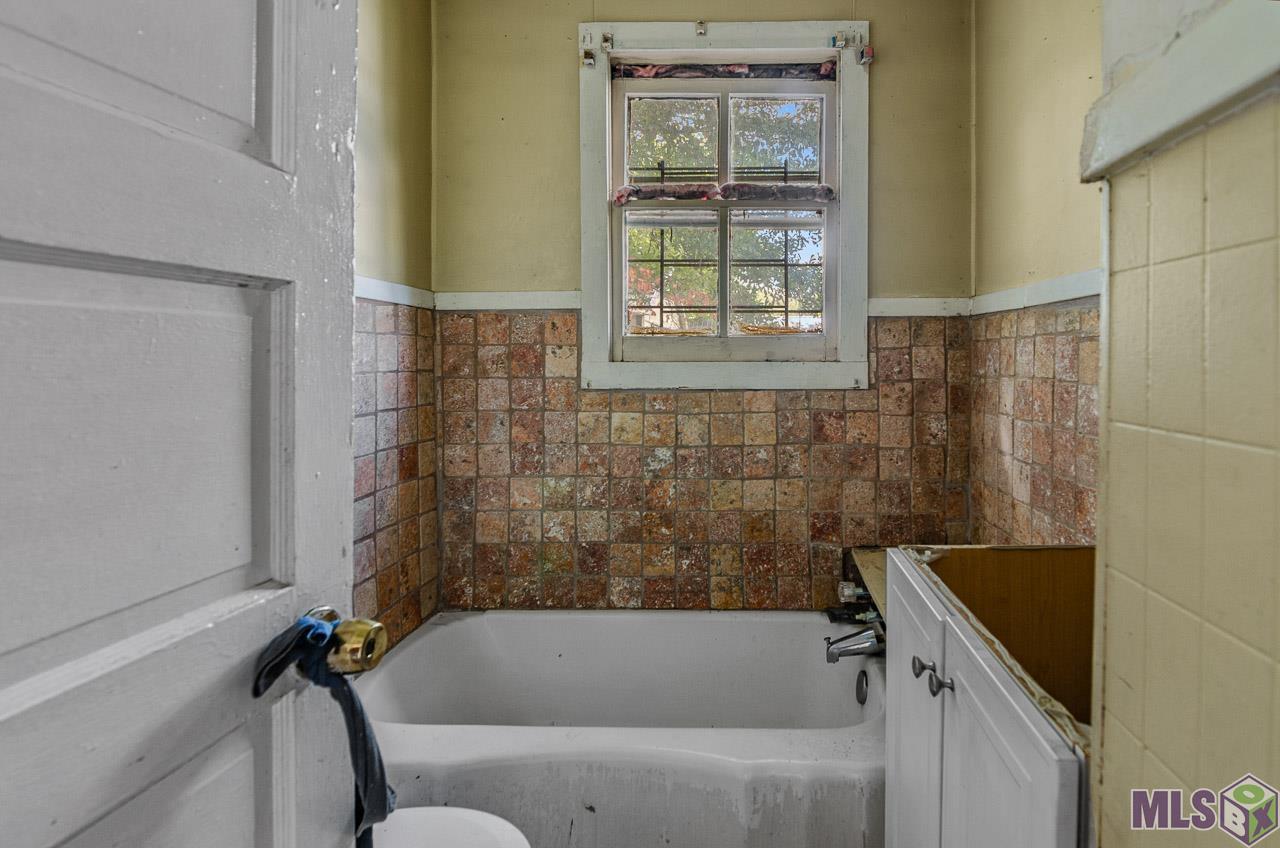 3976 Billops Street Baton Rouge, LA 70802 - Photo 3 of 12 Gallery Image 3