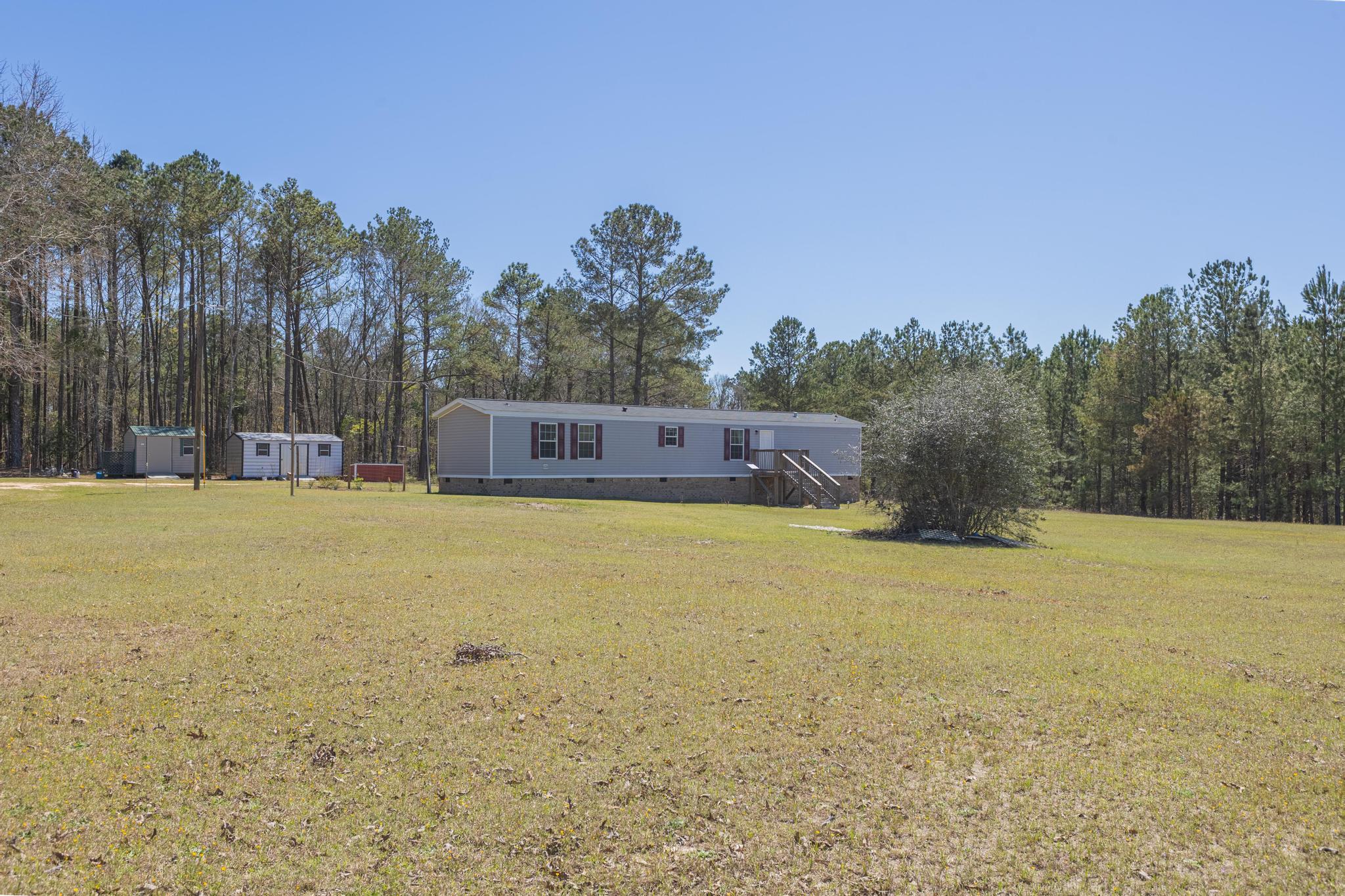 179 Windy Ridge Road Trenton, SC 29847 - Photo 4 of 32 Gallery Image 4