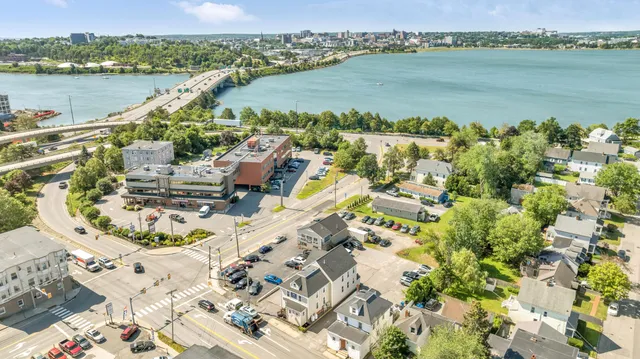 $699,900 | 522 Washington Avenue, Portland, ME 04103