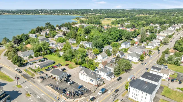 $699,900 | 522 Washington Avenue, Portland, ME 04103