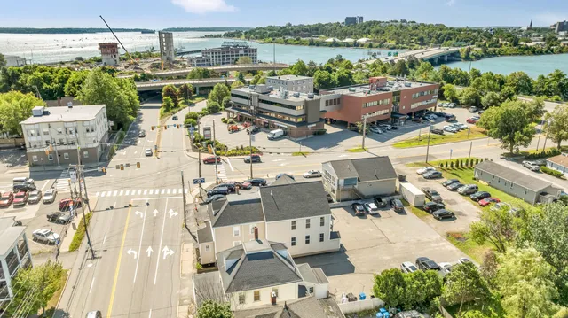 $699,900 | 522 Washington Avenue, Portland, ME 04103