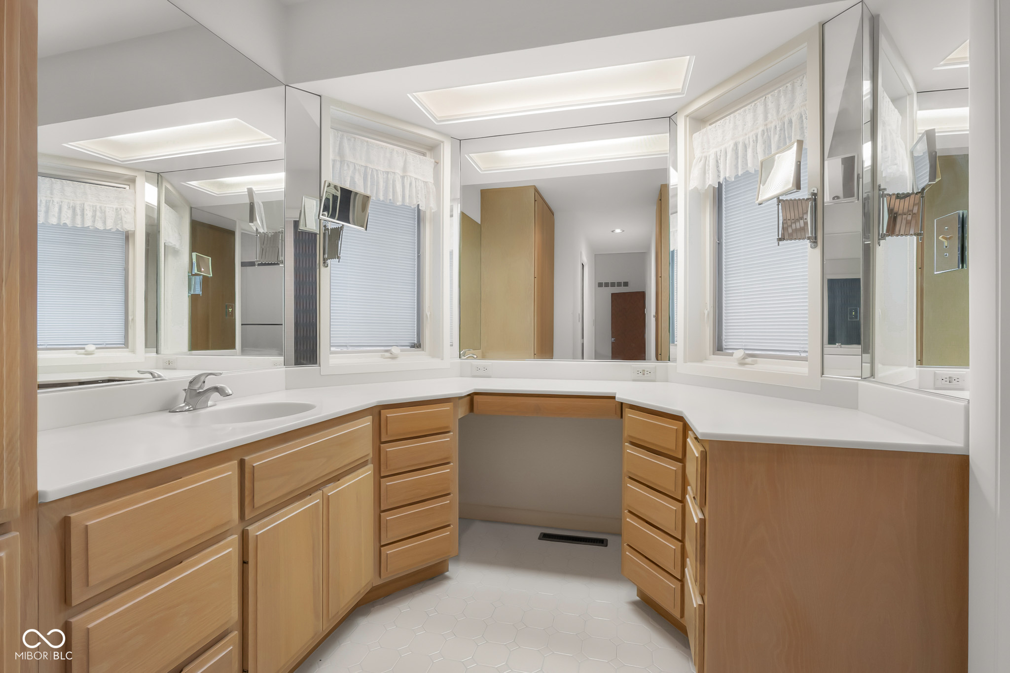 5285 West Carr Hill Road Columbus, IN 47201 - Photo 50 of 96 Gallery Image 50