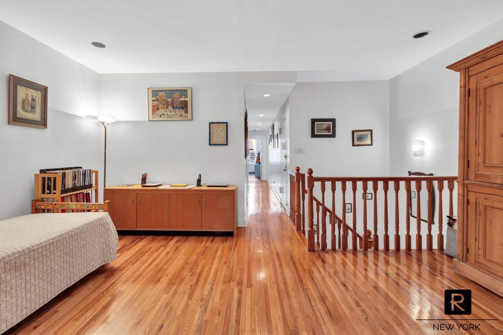 216 East 75th Street, Unit 1W2W Manhattan, NY 10021 - Photo 12 of 20