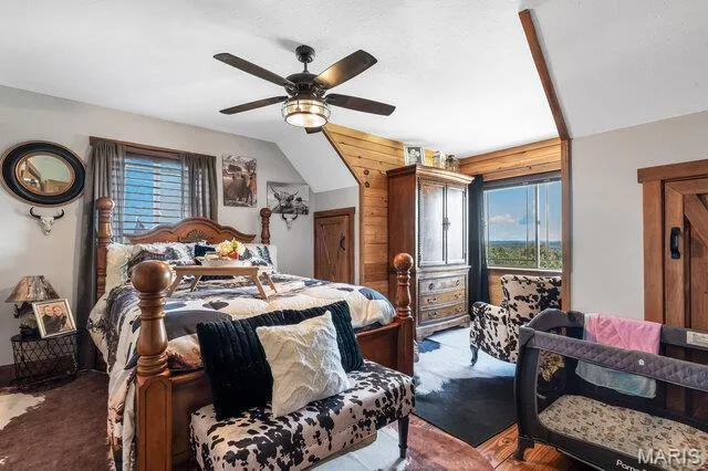 $720,000 | 15010 County Road 8420, Rolla, MO 65401