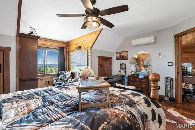 $720,000 | 15010 County Road 8420, Rolla, MO 65401