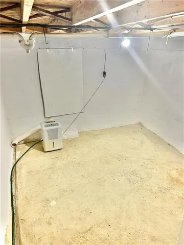 $133,900 | 418 Vance Drive, Burgettstown, PA 15021