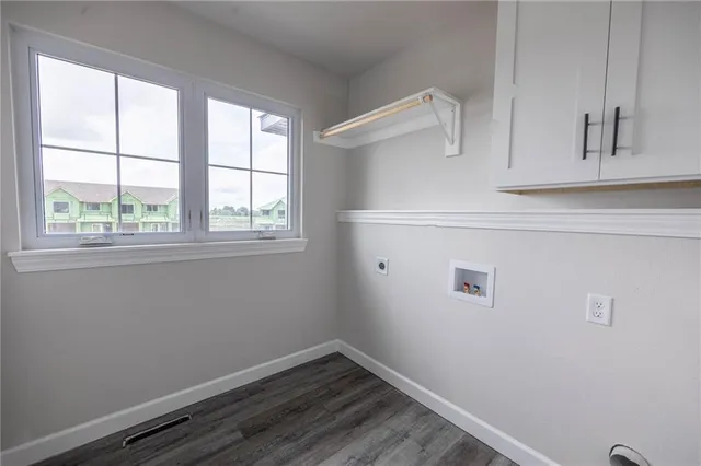 $240,000 | 352 A Southeast 85th Road, Warrensburg, MO 64093