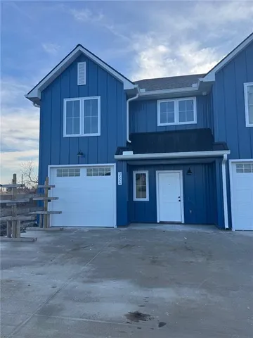 $240,000 | 352 A Southeast 85th Road, Warrensburg, MO 64093