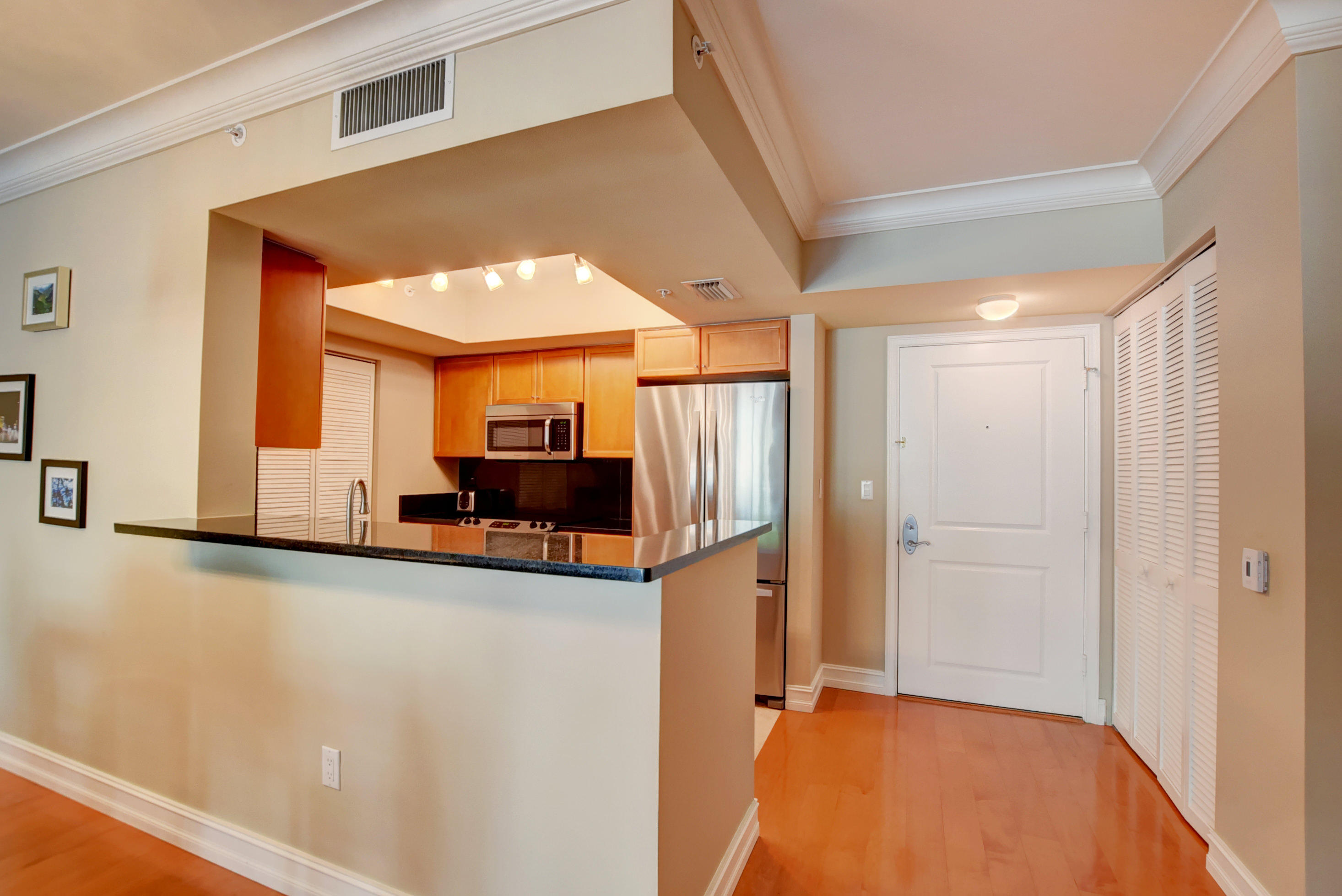 99 Southeast Mizner Boulevard, Unit 614 Boca Raton, FL 33432 - Photo 13 of 31 Front Door