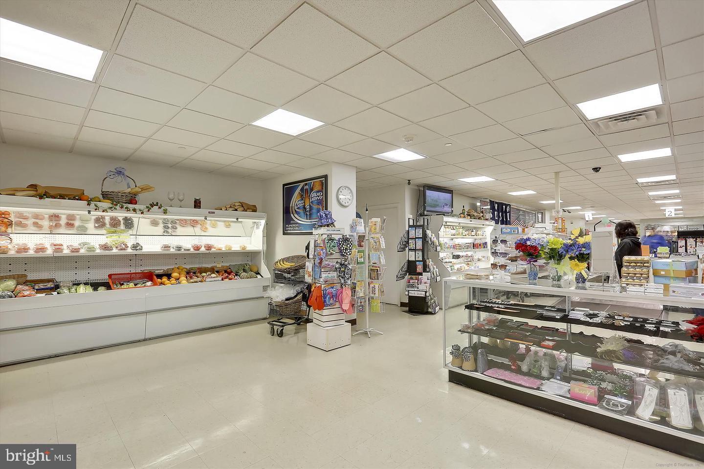 5225 Pooks Hill Road, Unit 1128S Bethesda, MD 20814 - Photo 42 of 61