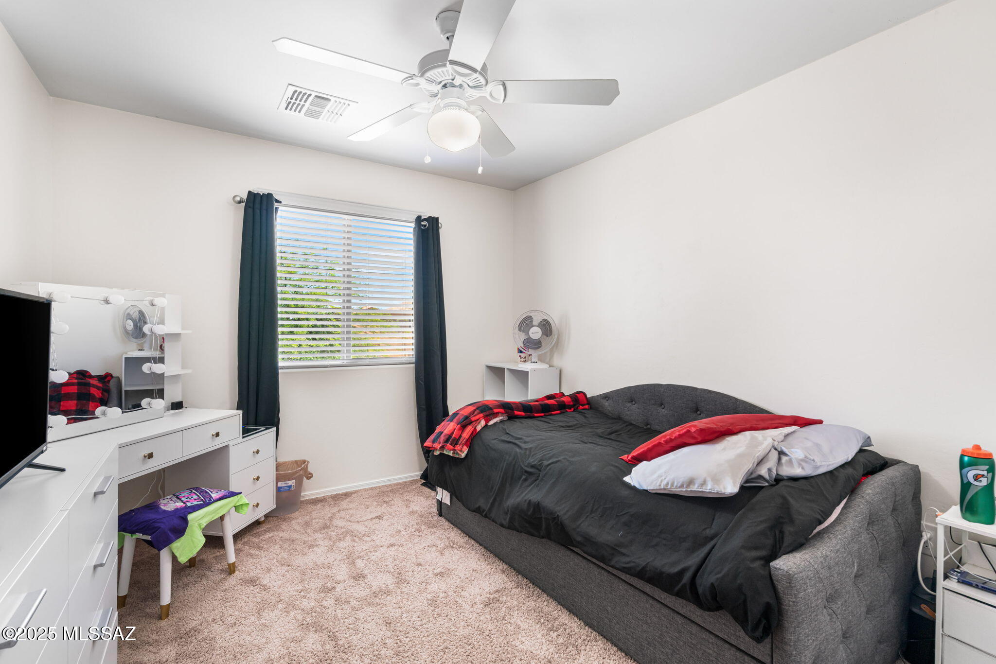 6522 East Brushback Loop Tucson, AZ 85756 - Photo 11 of 47 Guest Bedroom 1