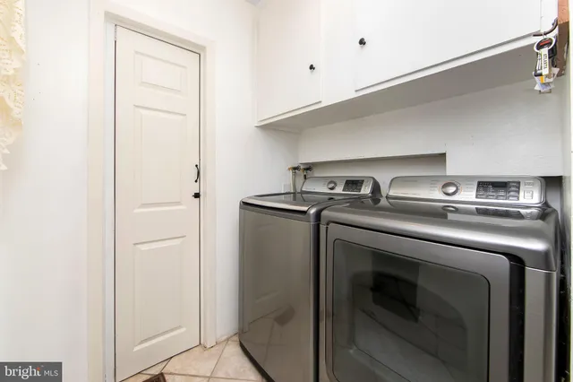 $275,000 | 40 Rittenhouse Drive, Willingboro, NJ 08046