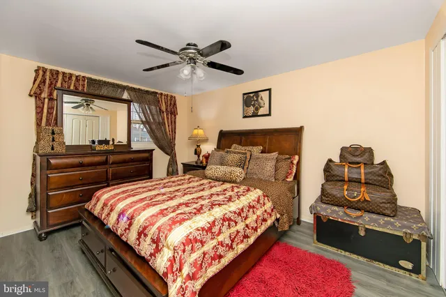 $275,000 | 40 Rittenhouse Drive, Willingboro, NJ 08046