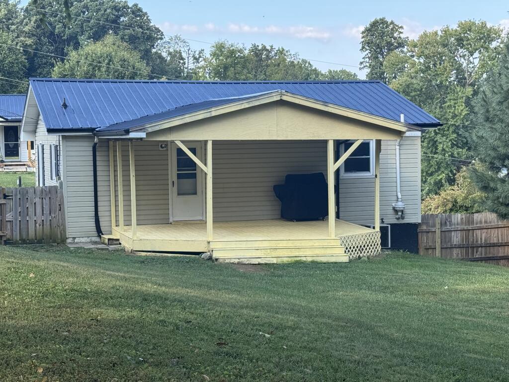 264 Ruth Street Southwest Abingdon, VA 24210 - Photo 13 of 14 Gallery Image 13