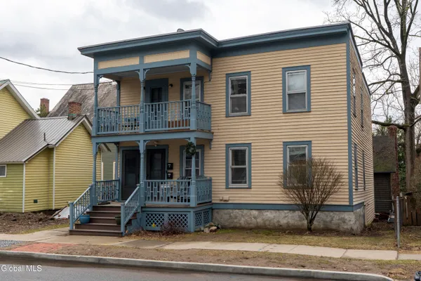 $675,000 | 28 Waterbury Street, Saratoga Springs, NY 12866