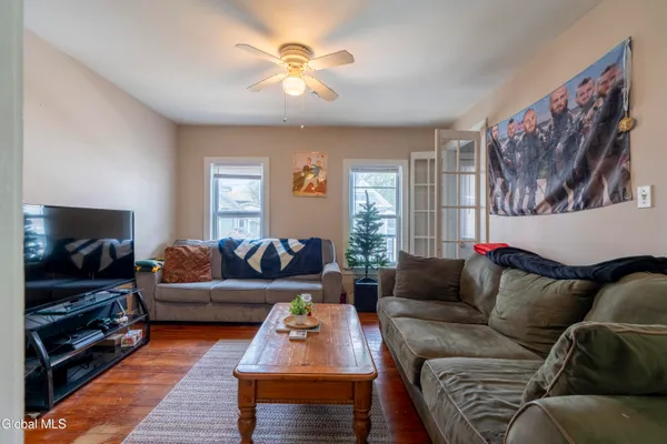 $675,000 | 28 Waterbury Street, Saratoga Springs, NY 12866