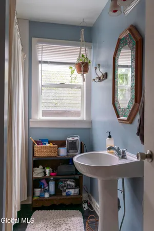 $675,000 | 28 Waterbury Street, Saratoga Springs, NY 12866